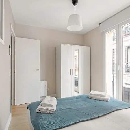 2 Bedrooms 1 Bathroom Furnished - Las Letras - Bright - Mintystay Madrid Exterior photo