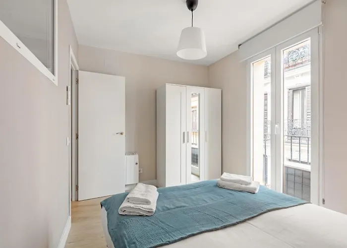 2 Bedrooms 1 Bathroom Furnished - Las Letras - Bright - Mintystay